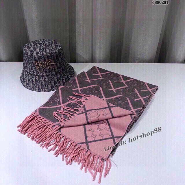 Gucci古奇專櫃爆款女士菱格圍巾披肩 mmyj2261